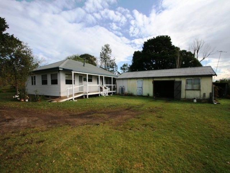 70 Nixon Road, Thirlmere NSW 2572
