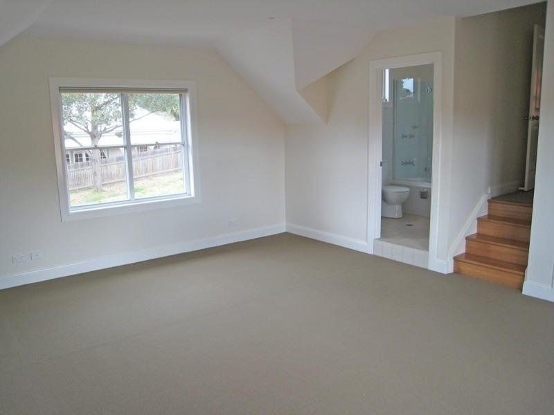 3/253-255 Argyle Street, Picton NSW 2571