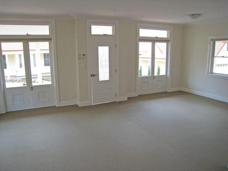 3/253-255 Argyle Street, Picton NSW 2571