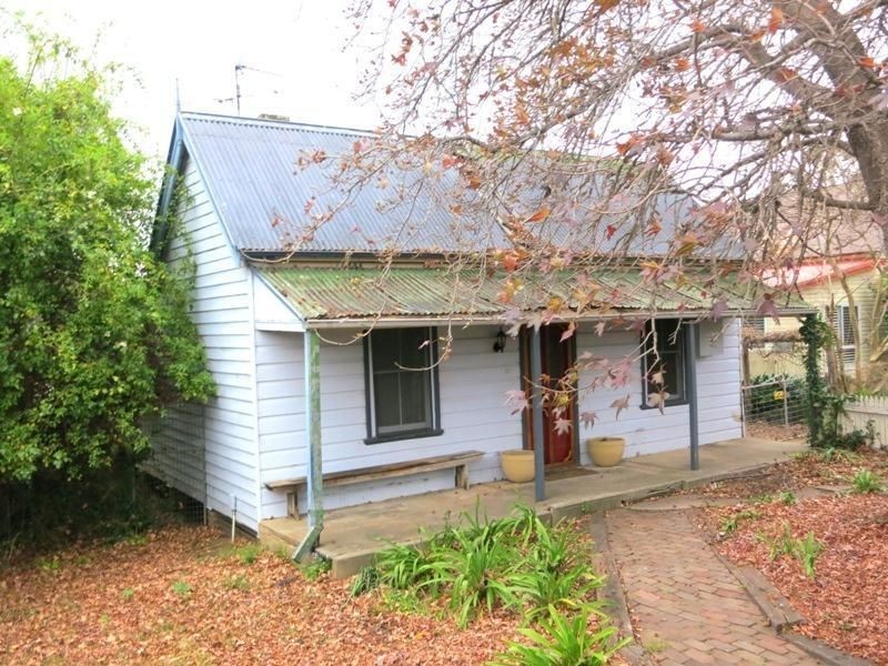 80 Westbourne Avenue, Thirlmere NSW 2572