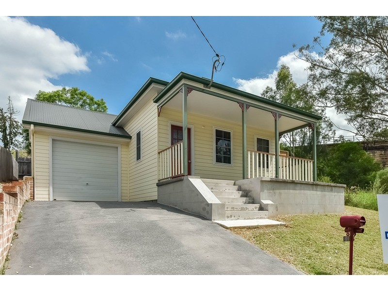 20 Webster Street, Picton NSW 2571