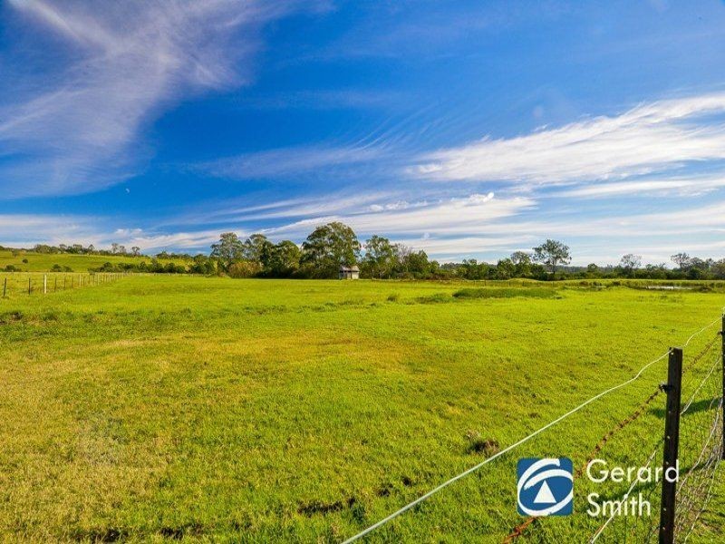 38 Russell Street, The Oaks NSW 2570