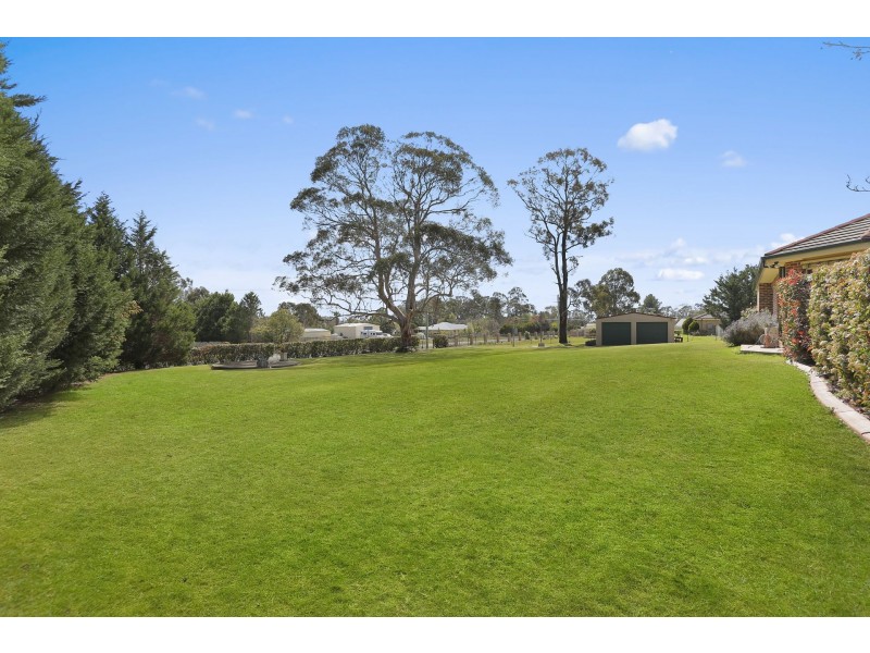 9 Claremont Drive, Bargo NSW 2574