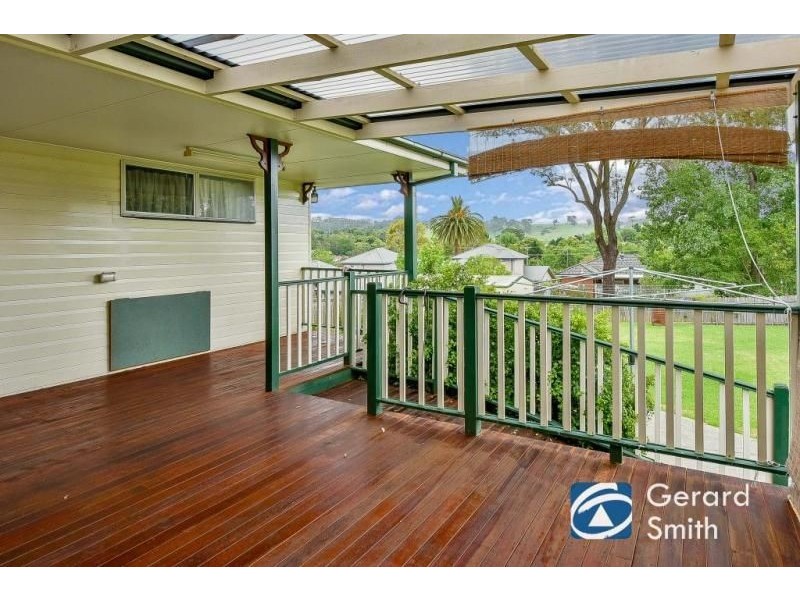 14 Dunlop Place, Picton NSW 2571