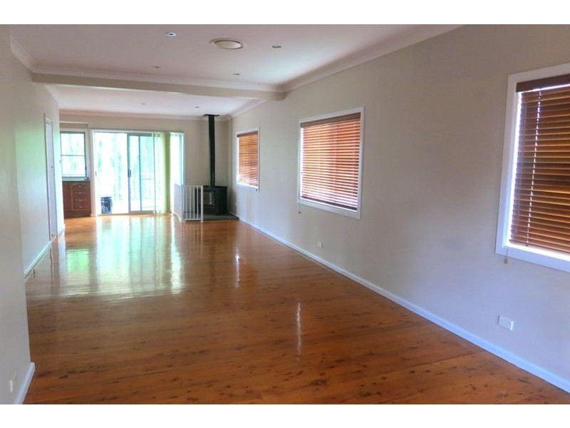 301 Menangle Street, Picton NSW 2571