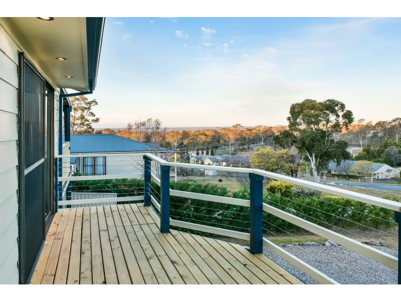 37 Moorland Road, Tahmoor NSW 2573