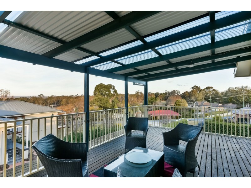 37 Moorland Road, Tahmoor NSW 2573