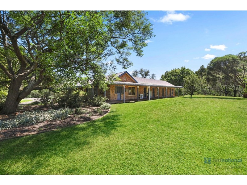 195 Fairleys Road, Picton NSW 2571