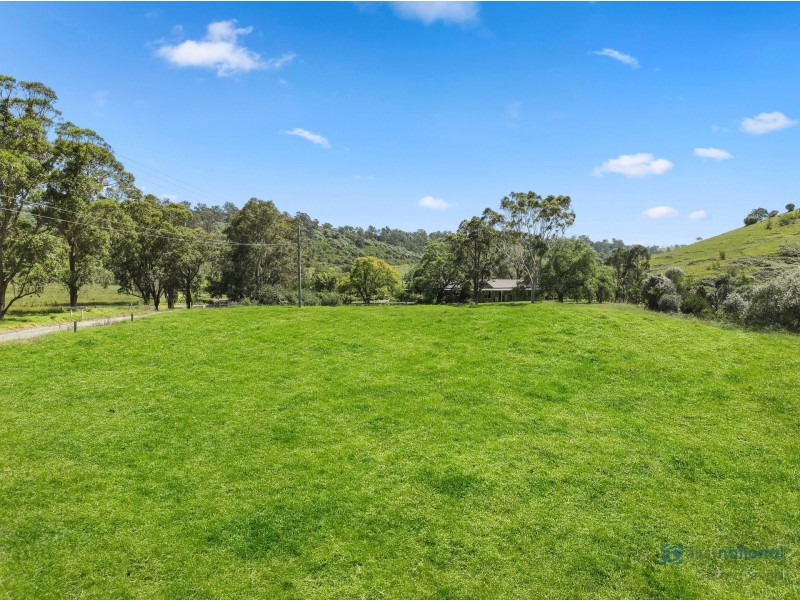 195 Fairleys Road, Picton NSW 2571