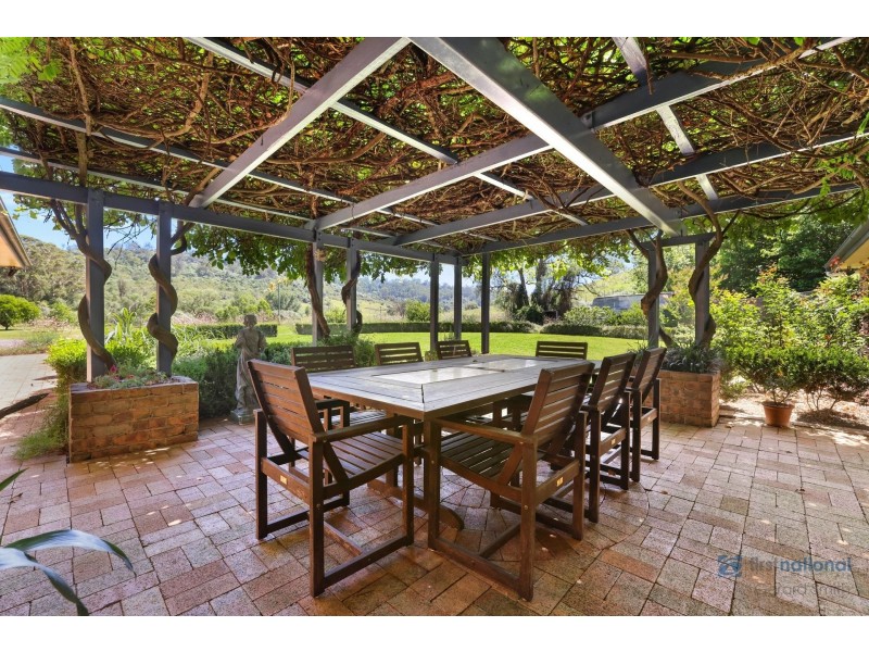 195 Fairleys Road, Picton NSW 2571