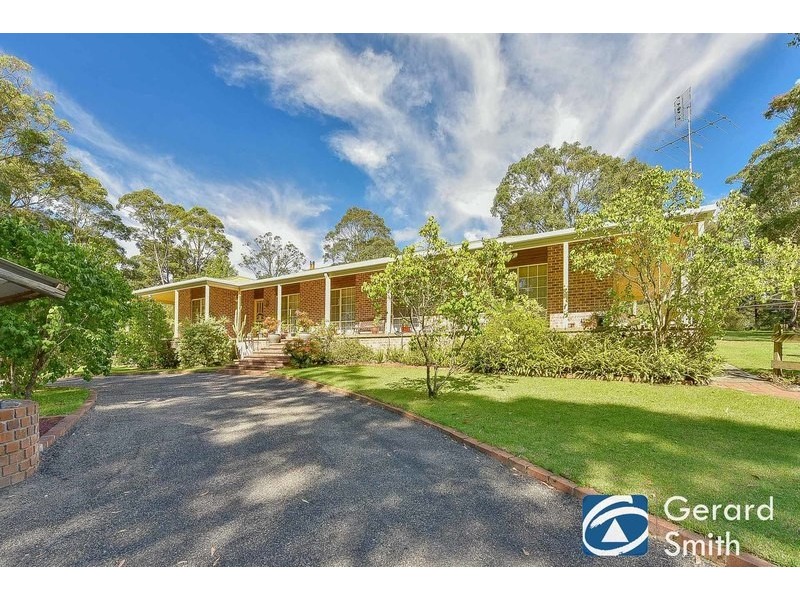 18 Elizabeth Way, Hill Top NSW 2575