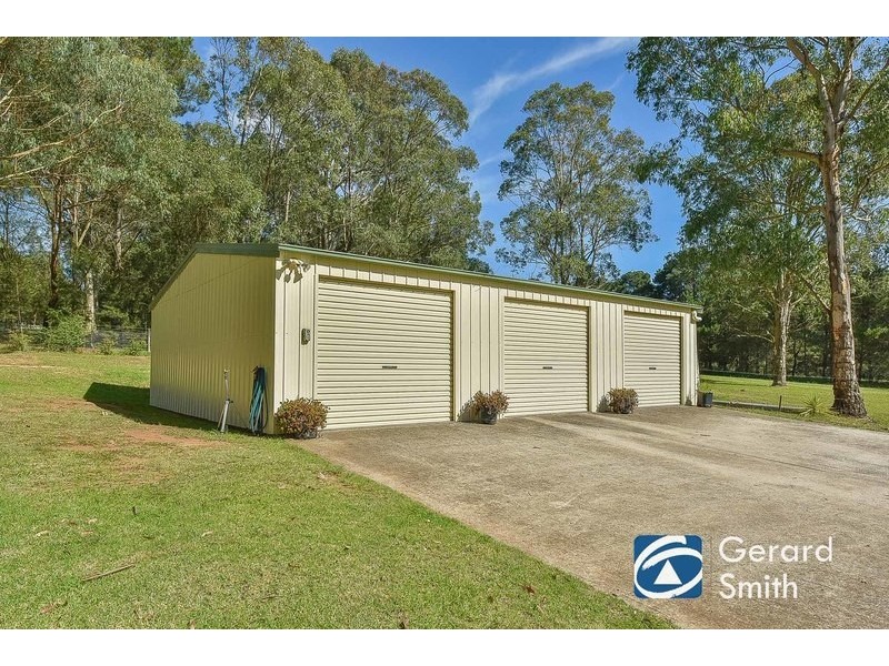 18 Elizabeth Way, Hill Top NSW 2575