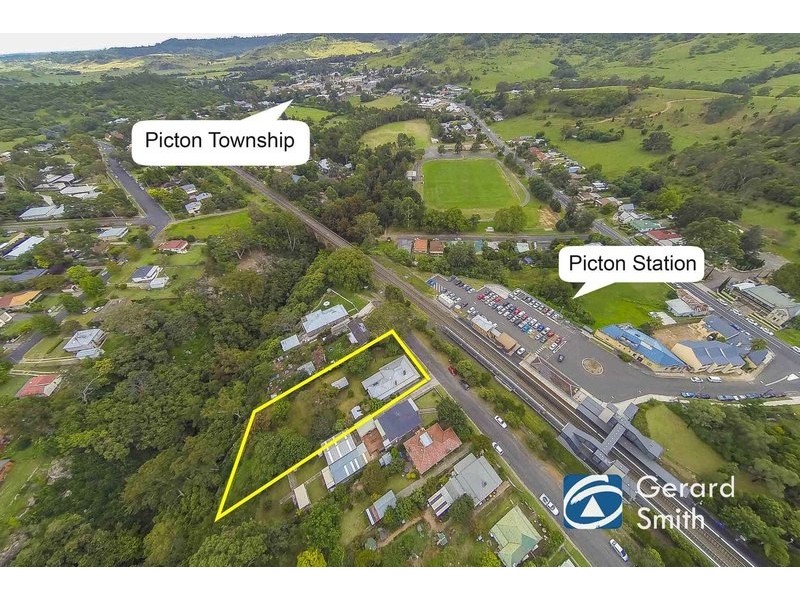 2 Campbell Street, Picton NSW 2571
