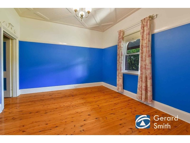 2 Campbell Street, Picton NSW 2571