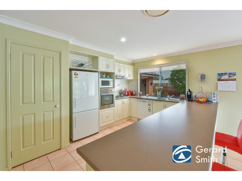 11 Tarrant Close, Picton NSW 2571