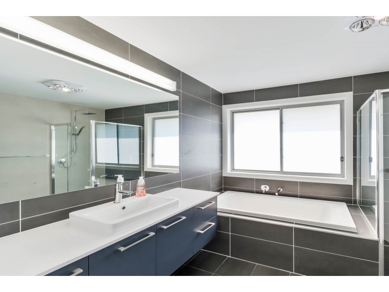 36 Kirkwood Chase, Wilton NSW 2571