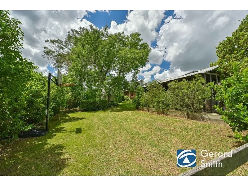 2A Campbell Street, Picton NSW 2571