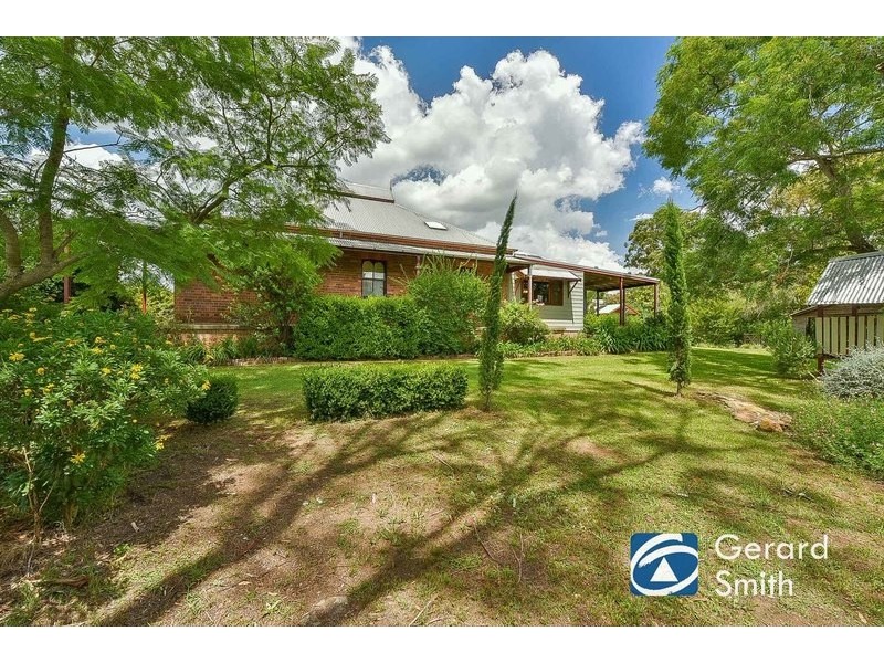 2A Campbell Street, Picton NSW 2571