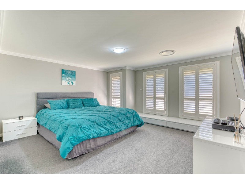 18 Manorina Place, Tahmoor NSW 2573