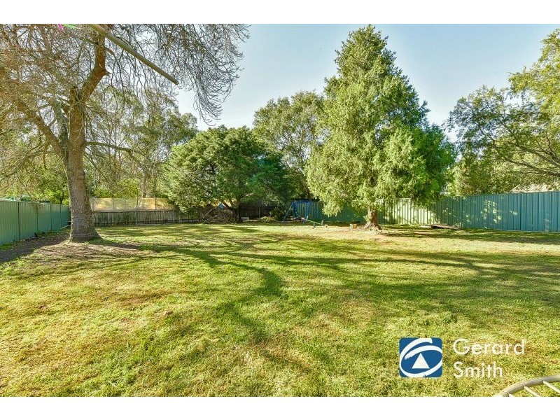 61 Thirlmere Way, Tahmoor NSW 2573