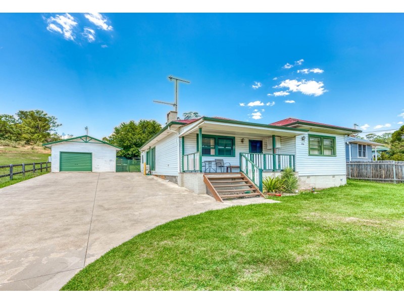 156 Menangle Street, Picton NSW 2571
