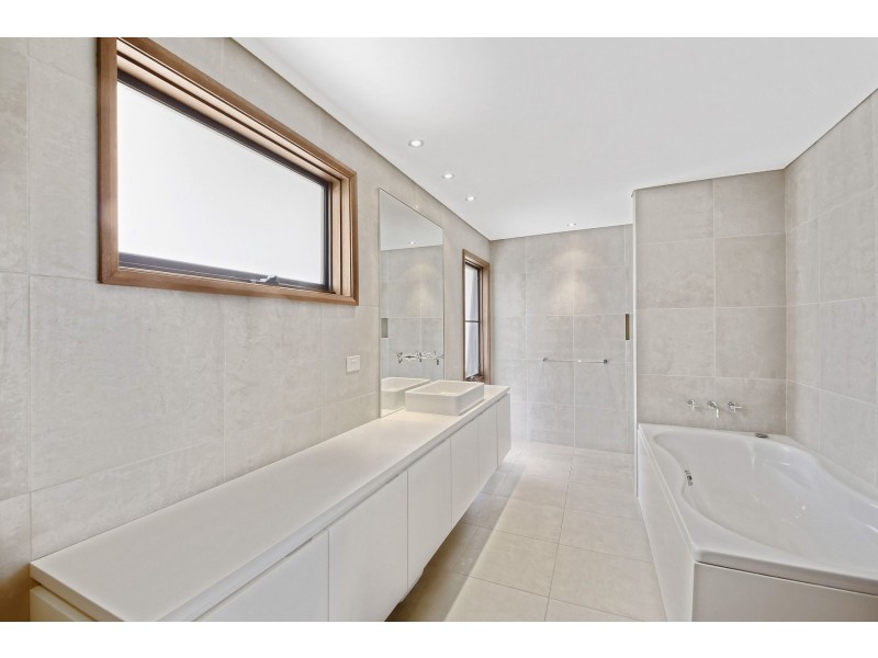 1558 Barkers Lodge Road, Oakdale NSW 2570