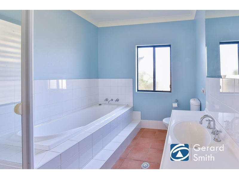 223 Donalds Range Road, Razorback NSW 2571