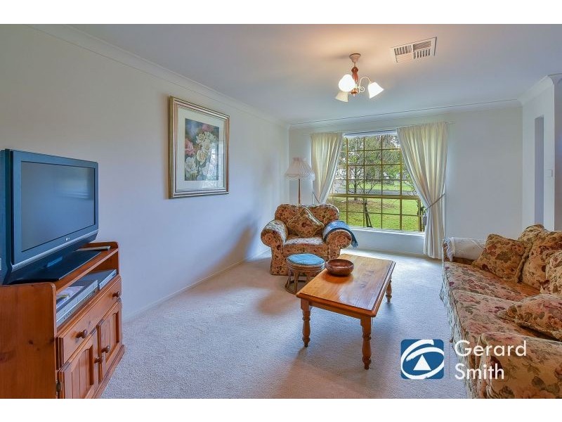 14 Campbell Street, Thirlmere NSW 2572