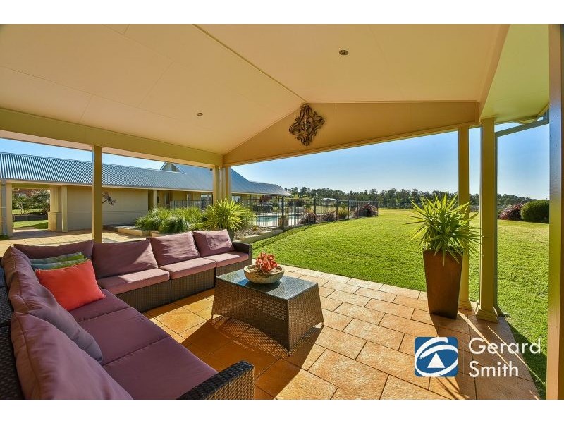 11 The Grange, Picton NSW 2571