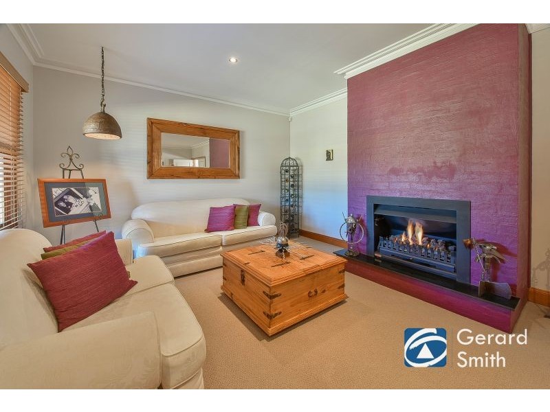11 The Grange, Picton NSW 2571