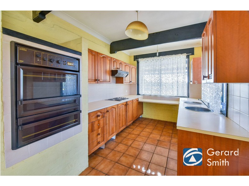 42 Stratford Road, Tahmoor NSW 2573