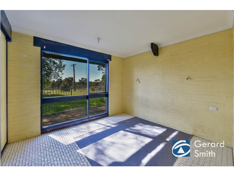 42 Stratford Road, Tahmoor NSW 2573