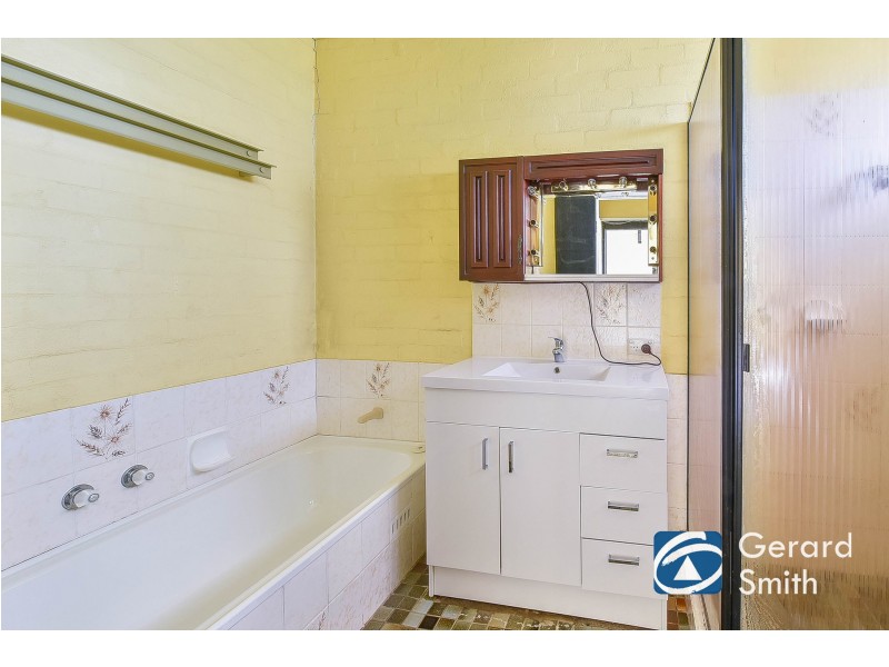 42 Stratford Road, Tahmoor NSW 2573