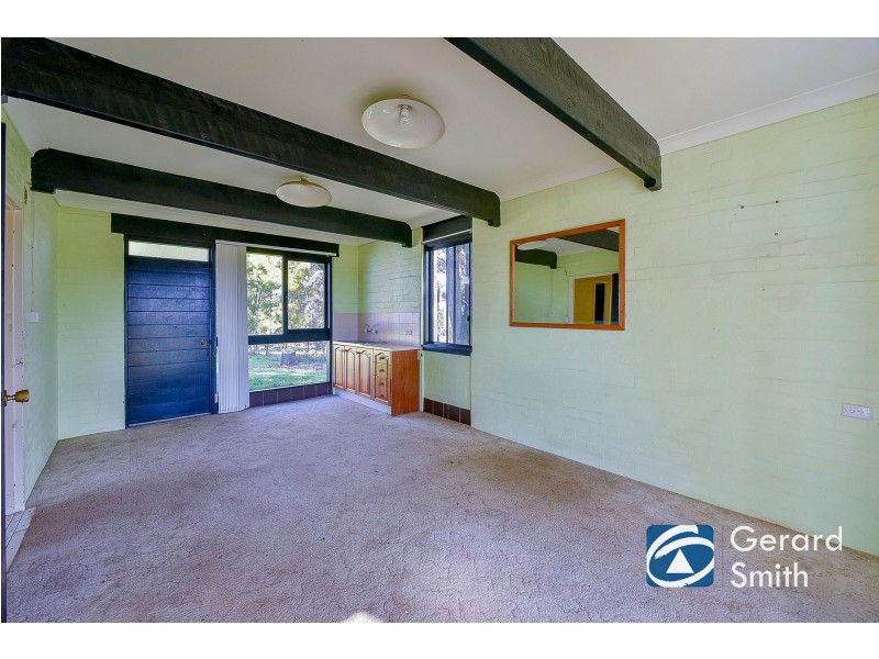 42 Stratford Road, Tahmoor NSW 2573