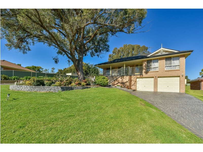 8 Richardson Street, Thirlmere NSW 2572