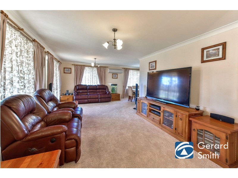 8 Richardson Street, Thirlmere NSW 2572