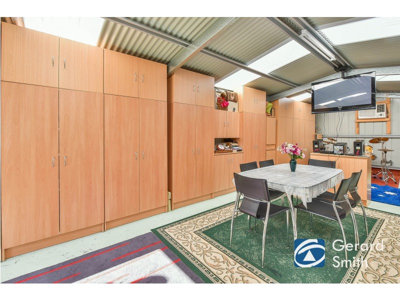 8 Richardson Street, Thirlmere NSW 2572