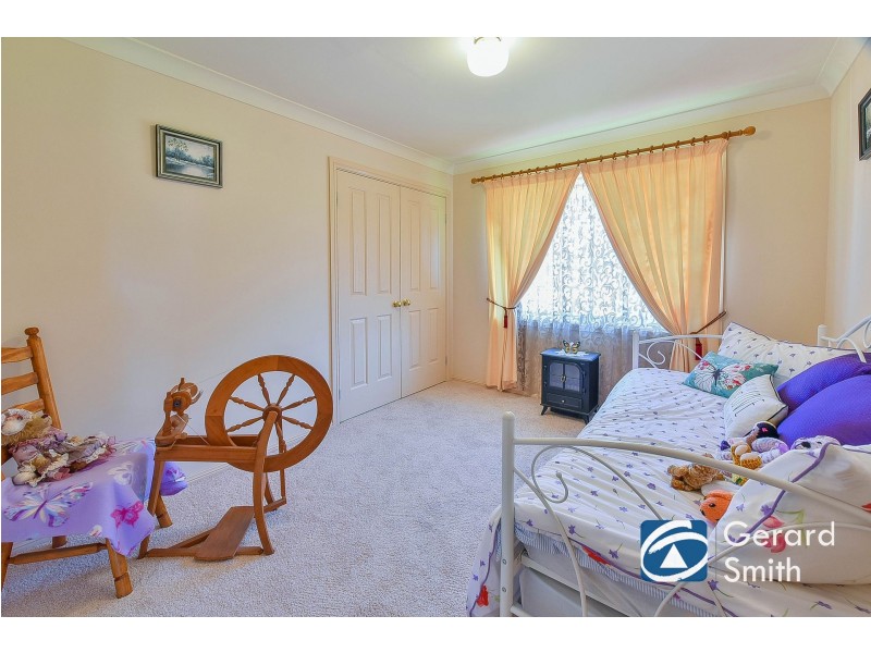 8 Richardson Street, Thirlmere NSW 2572