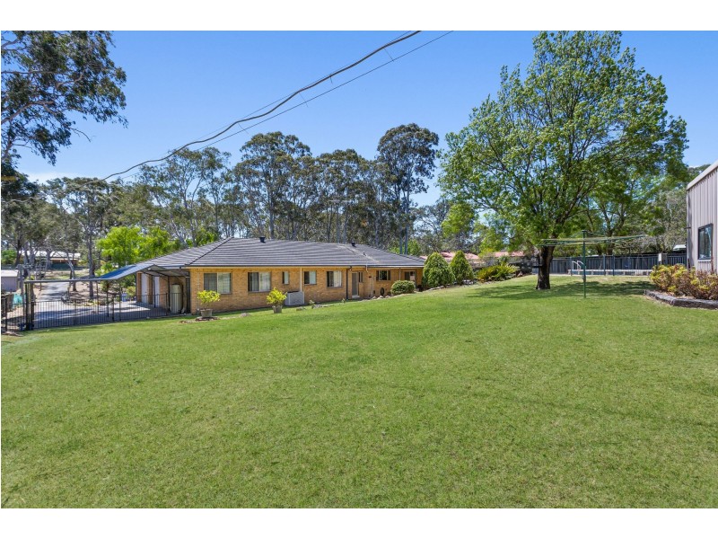 70 Hopson Street, Douglas Park NSW 2569