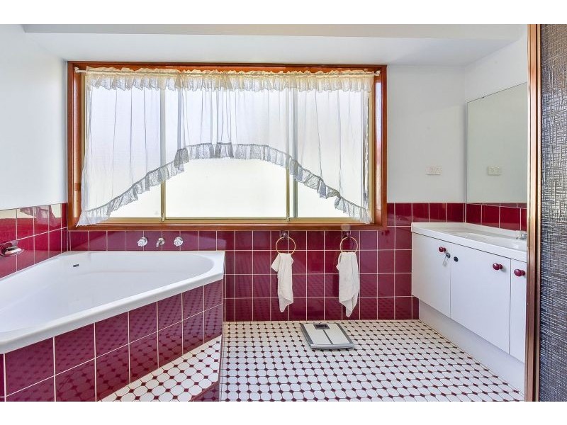 26 Mason Street, Thirlmere NSW 2572