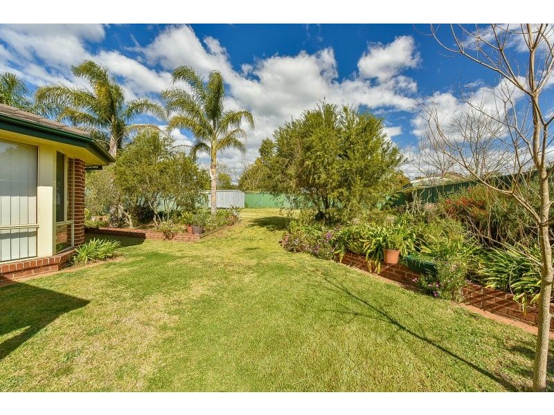 26 Mason Street, Thirlmere NSW 2572