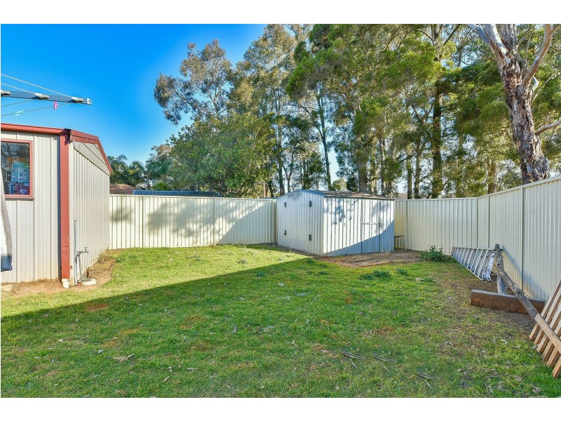 11 Courtland Avenue, Tahmoor NSW 2573