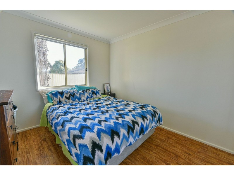 11 Courtland Avenue, Tahmoor NSW 2573