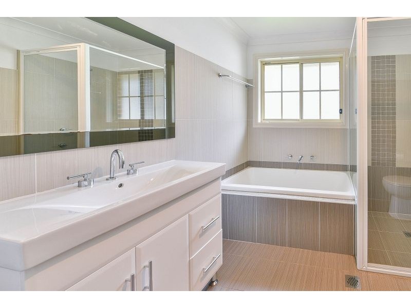 2A Mason Street, Thirlmere NSW 2572