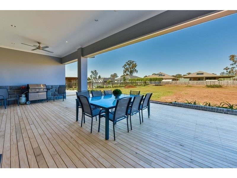12 Oxenbridge Avenue, Wilton NSW 2571