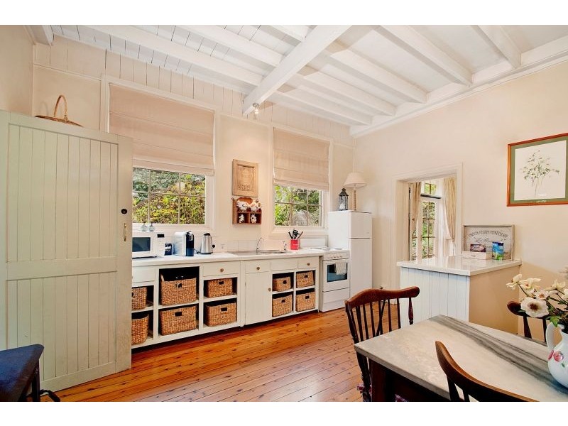 800 Old Hume Highway, Alpine NSW 2575