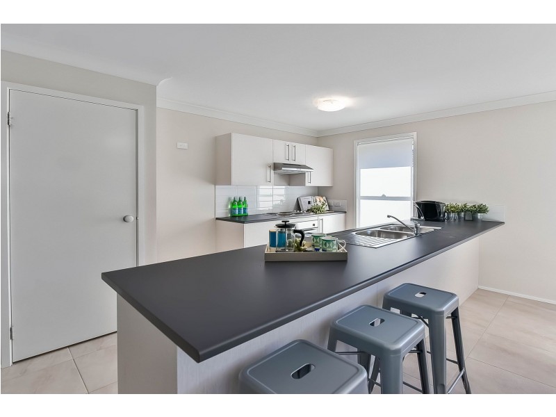 8a Ella Street, Hill Top NSW 2575