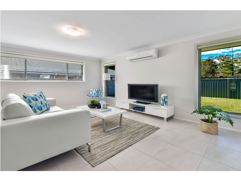 8a Ella Street, Hill Top NSW 2575