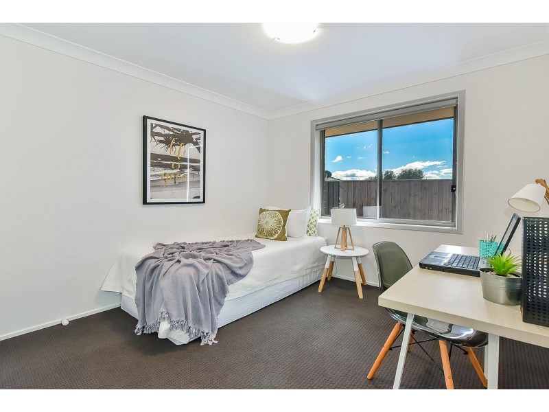 8a Ella Street, Hill Top NSW 2575