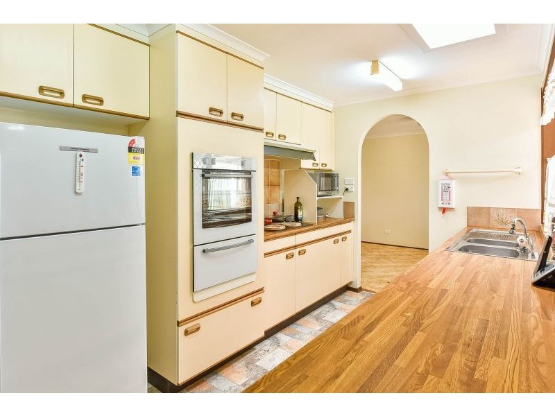 48 Westbourne Avenue, Thirlmere NSW 2572